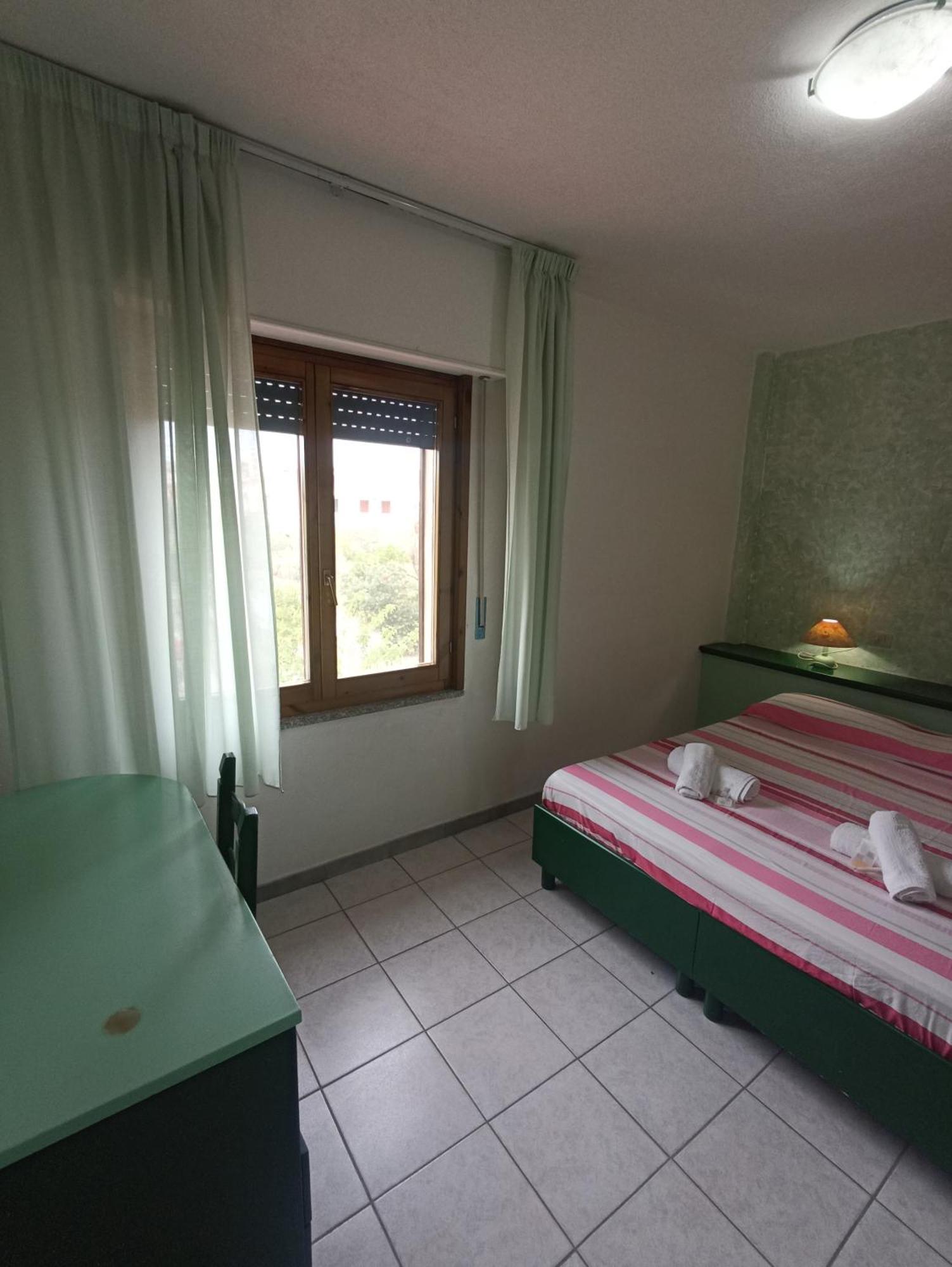 S'Ustiarvu- Nuova Gestione Hotel Cala Liberotto Exterior photo